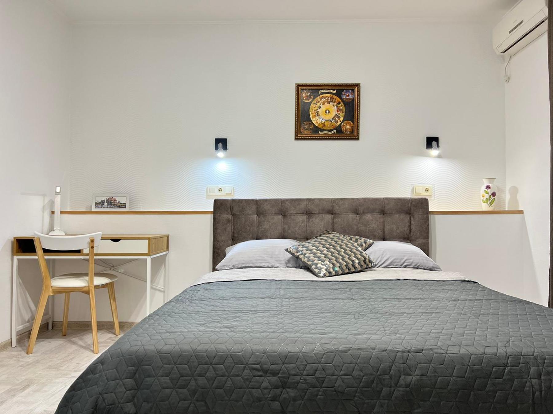 Chernigov City Apartments Na Peremohy Buitenkant foto