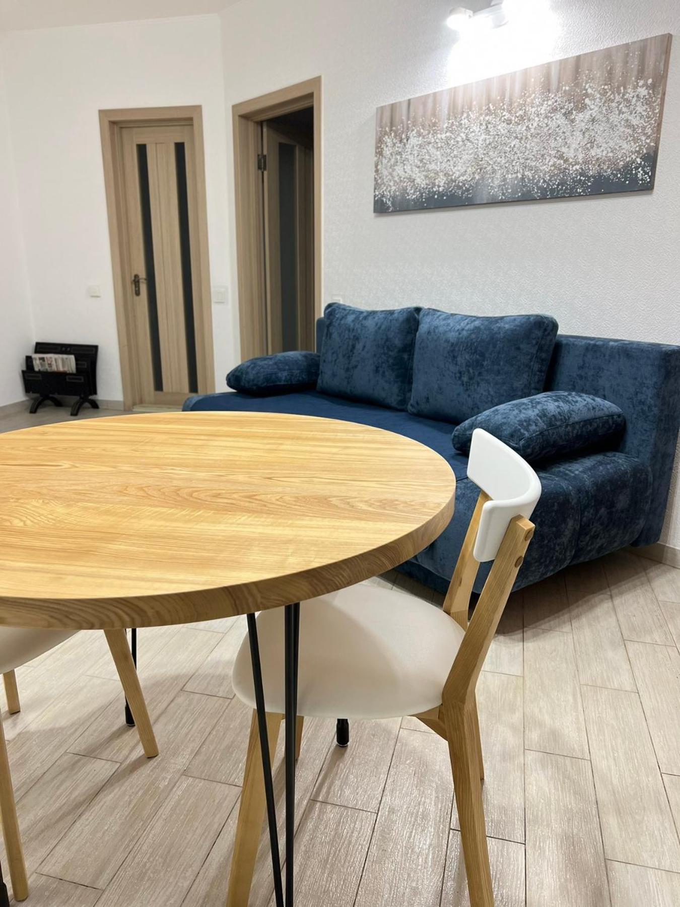 Chernigov City Apartments Na Peremohy Buitenkant foto